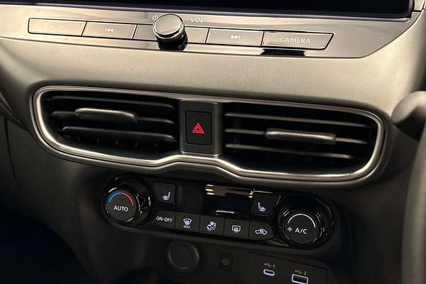 2024 Nissan JUKE ST-L F16