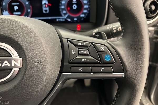 2024 Nissan JUKE ST-L F16