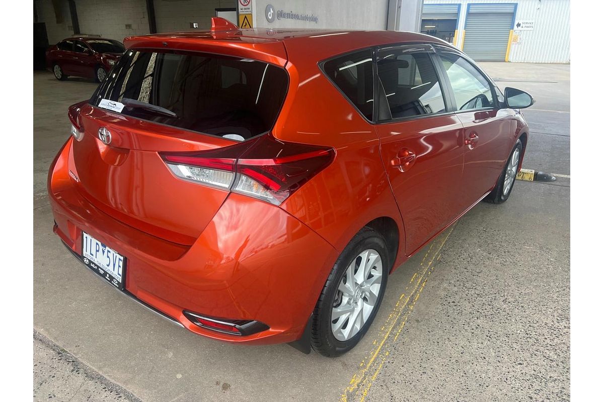 2017 Toyota Corolla Ascent Sport ZRE182R