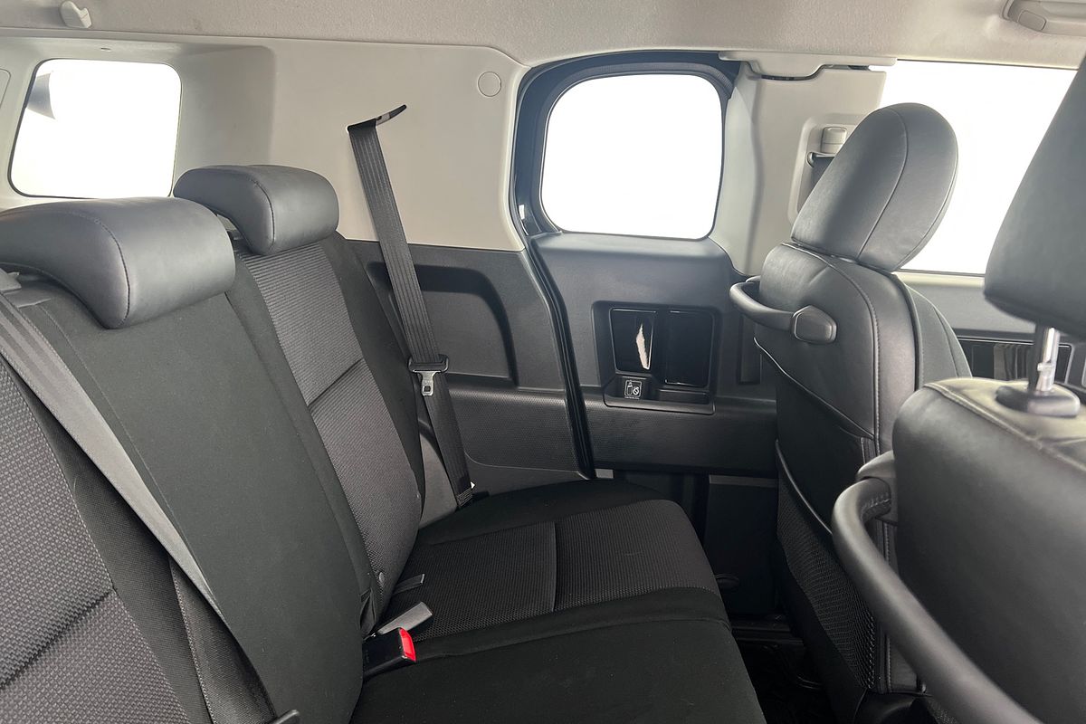 2016 Toyota FJ Cruiser GSJ15R