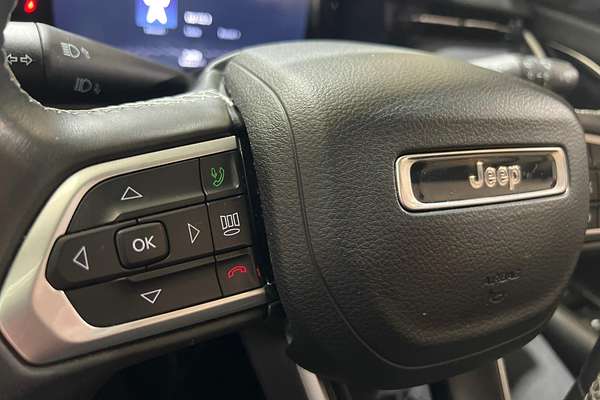 2021 Jeep Compass Limited M6