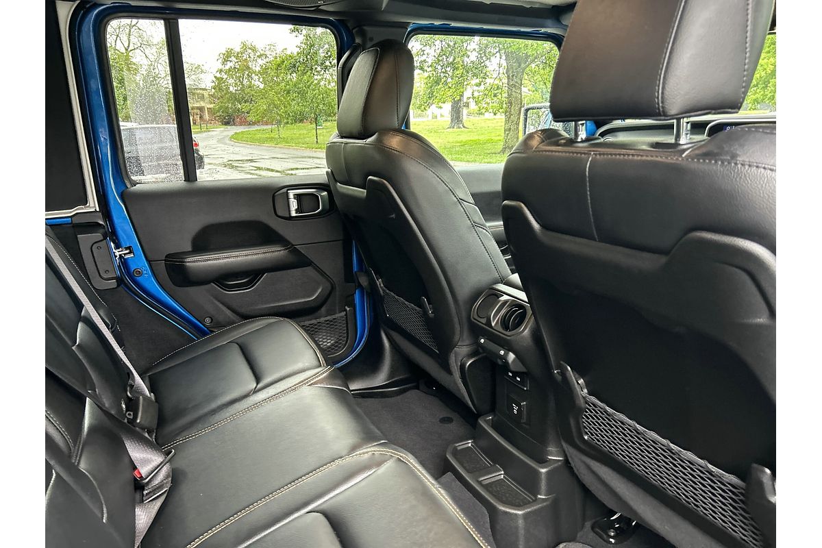 2025 Jeep Wrangler Unlimited Overland JL