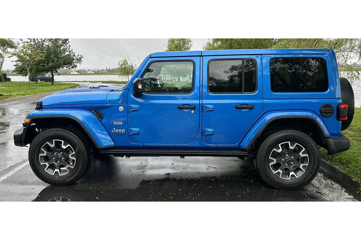 2025 Jeep Wrangler Unlimited Overland JL