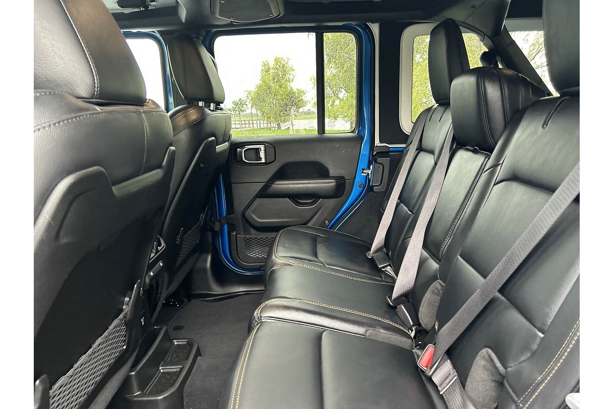 2025 Jeep Wrangler Unlimited Overland JL