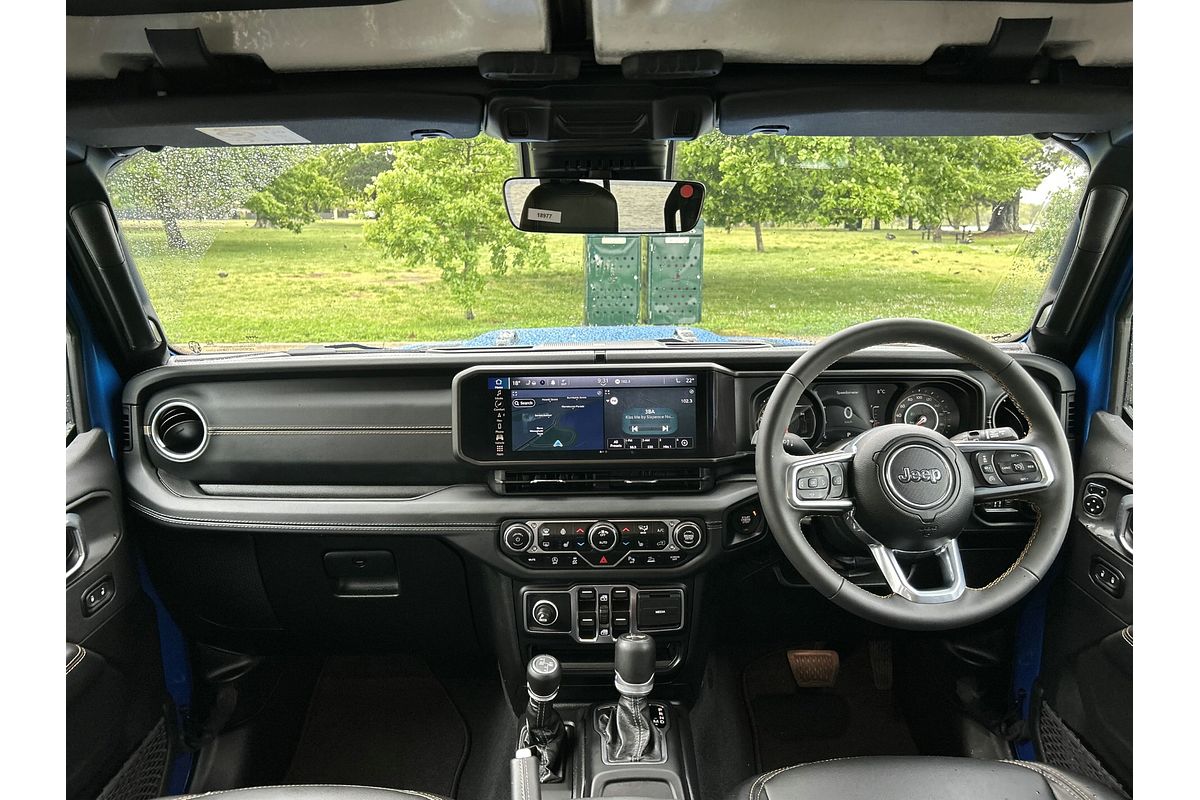 2025 Jeep Wrangler Unlimited Overland JL