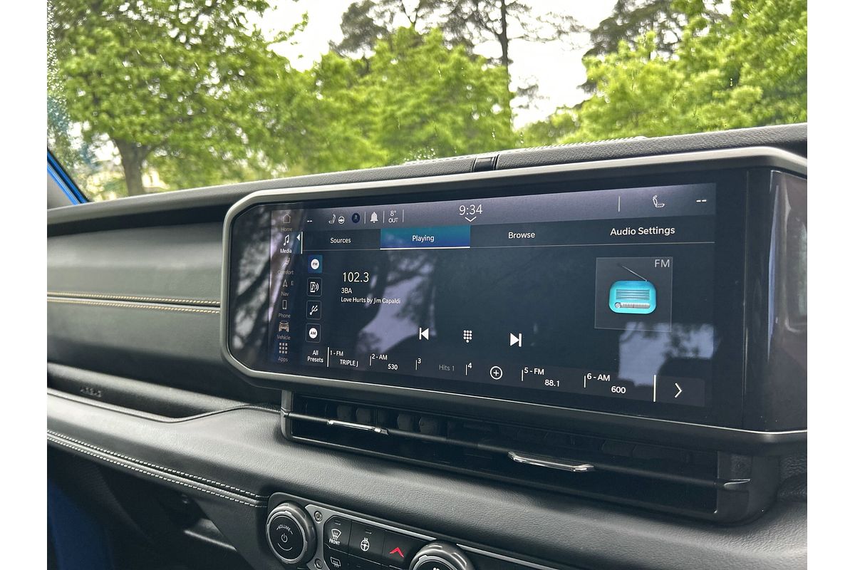 2025 Jeep Wrangler Unlimited Overland JL