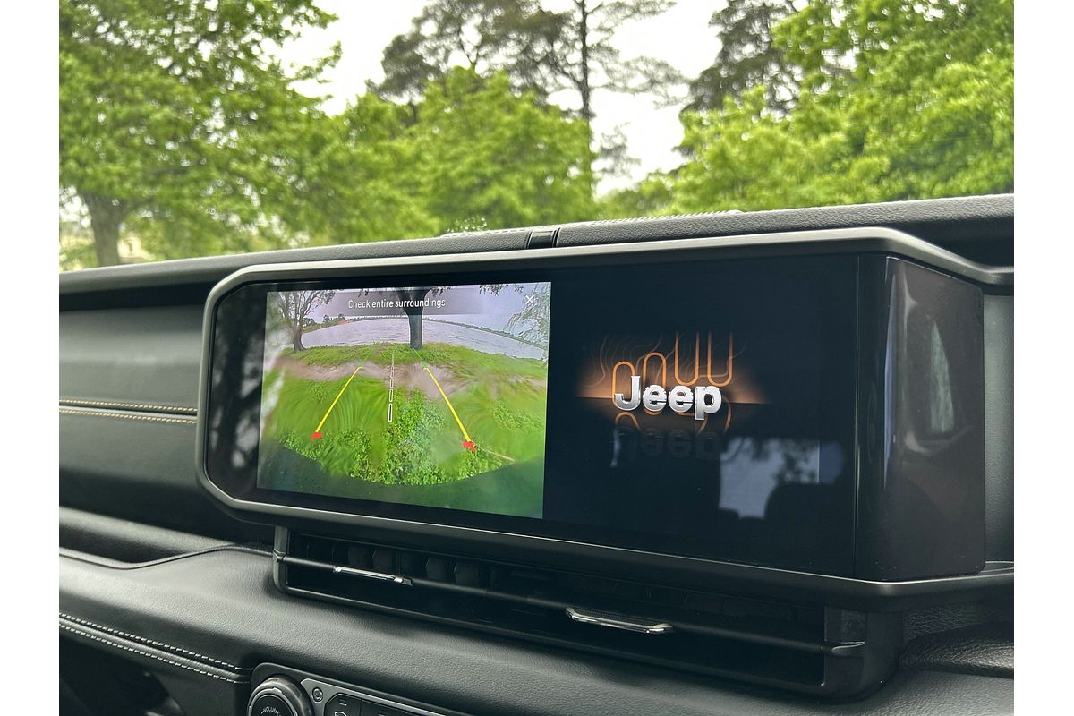 2025 Jeep Wrangler Unlimited Overland JL