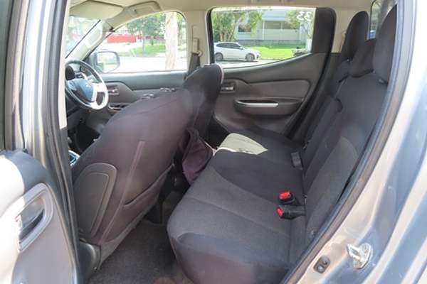 2015 Mitsubishi Triton GLS MQ 4X4