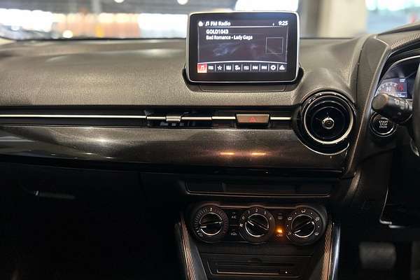 2016 Mazda 2 Maxx DJ Series