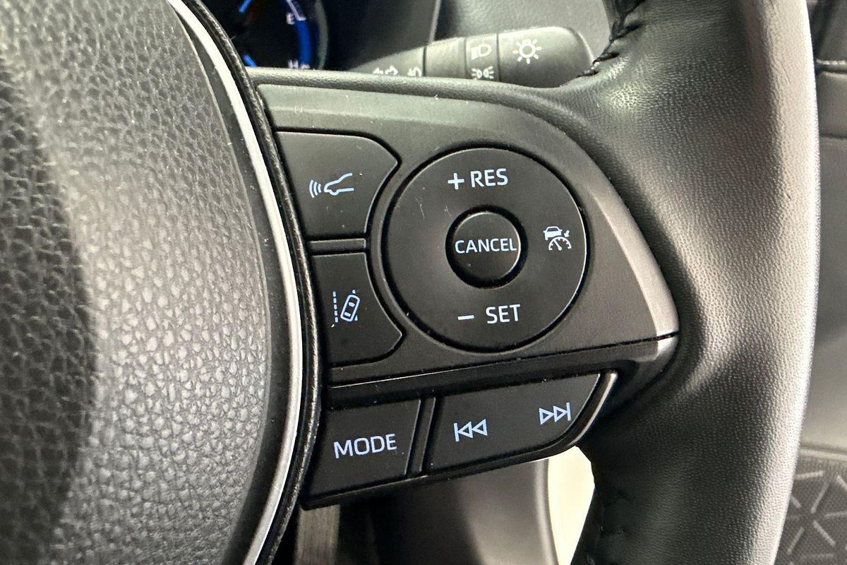 2021 Toyota RAV4 Cruiser AXAH54R