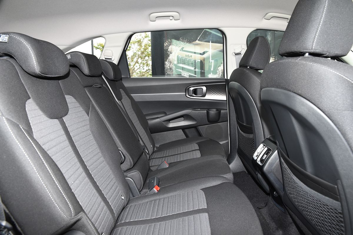 2025 Kia Sorento HEV S MQ4 PE