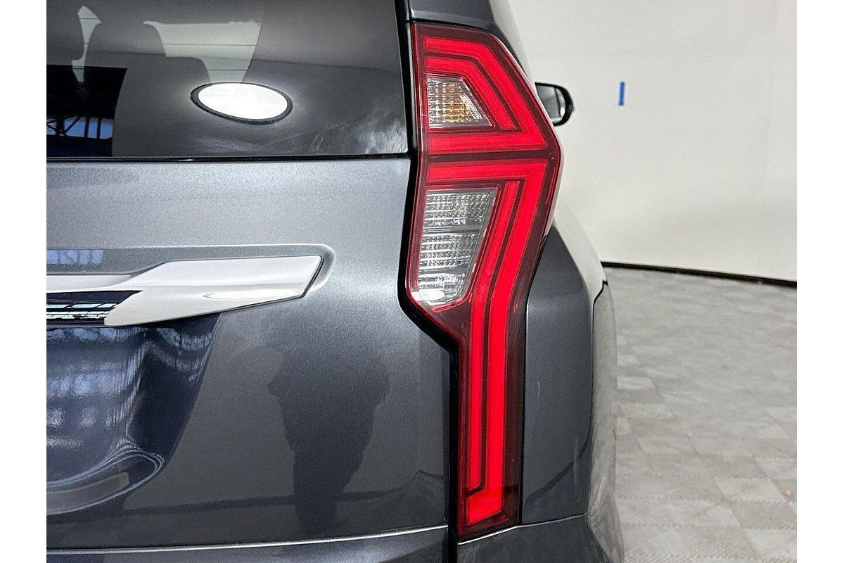 2020 Mitsubishi Pajero Sport GLS QF