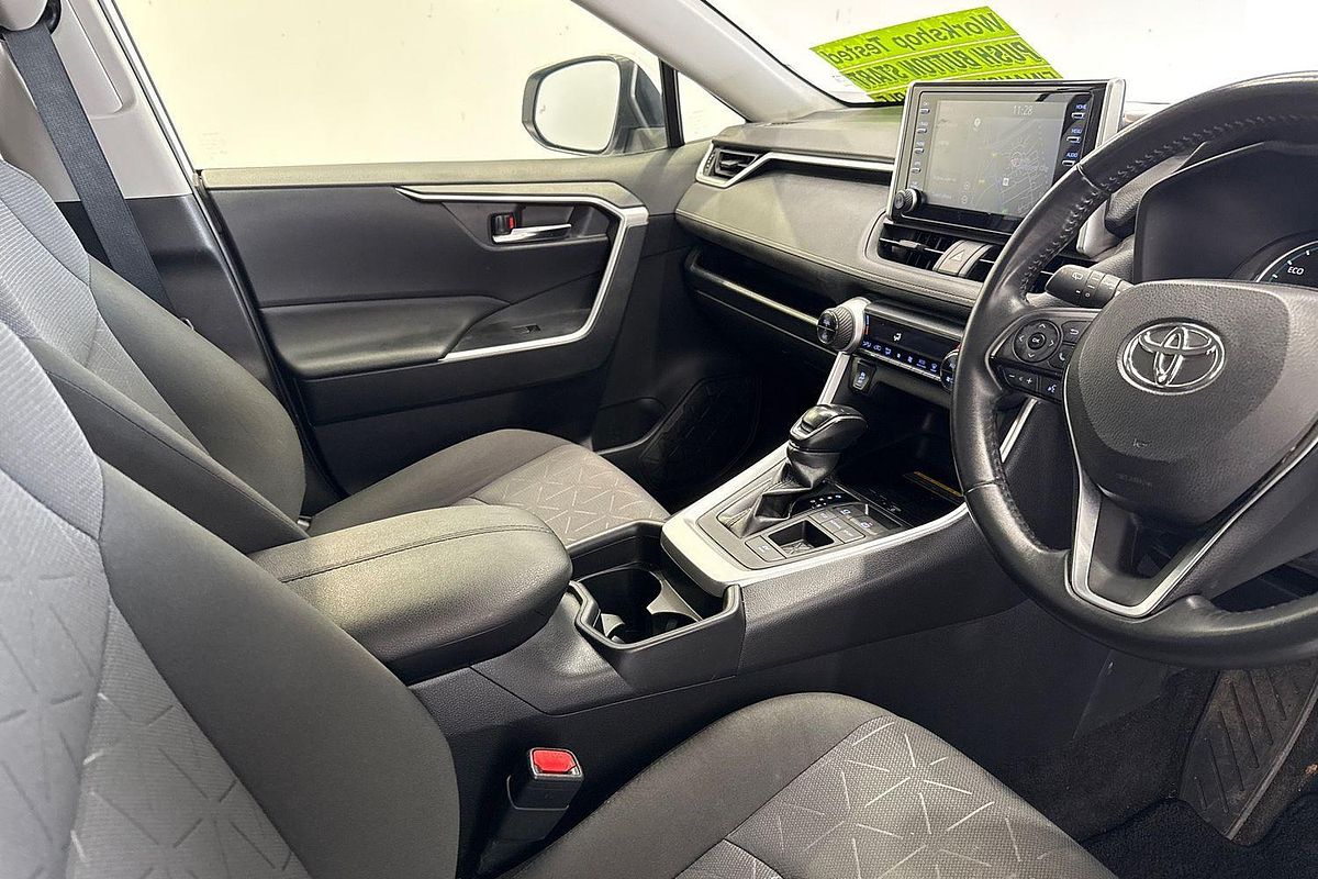 2021 Toyota RAV4 GXL AXAH52R