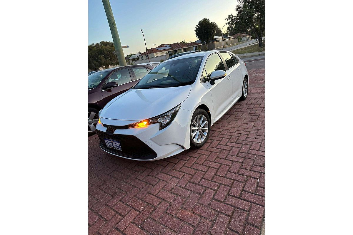 2019 Toyota Corolla Ascent Sport MZEA12R