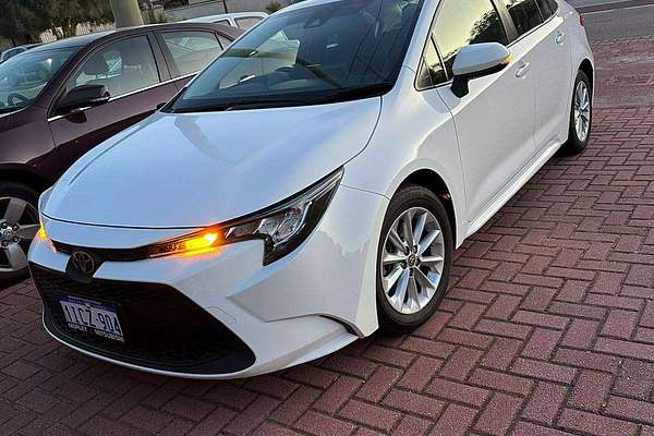 2019 Toyota Corolla Ascent Sport MZEA12R