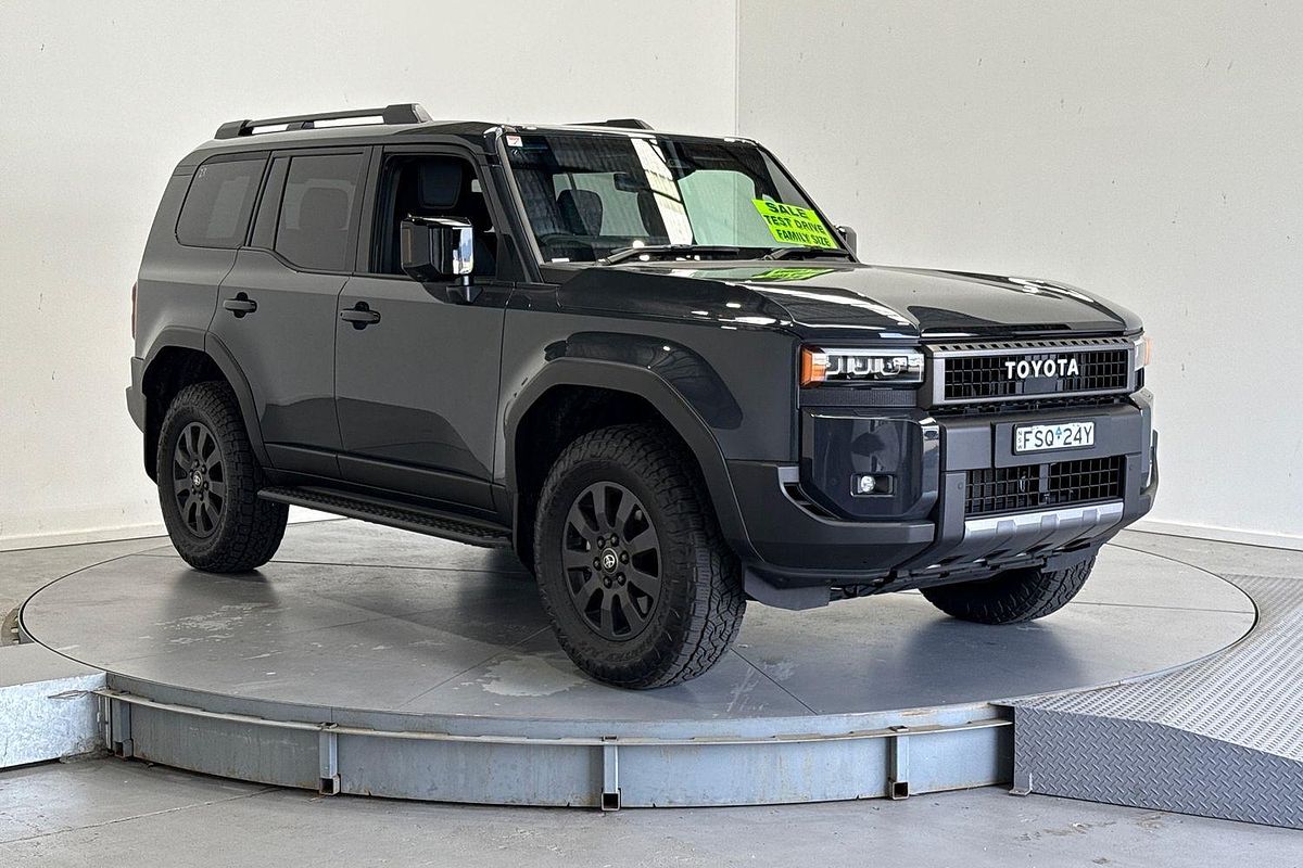 2025 Toyota Landcruiser Prado Altitude GDJ251R