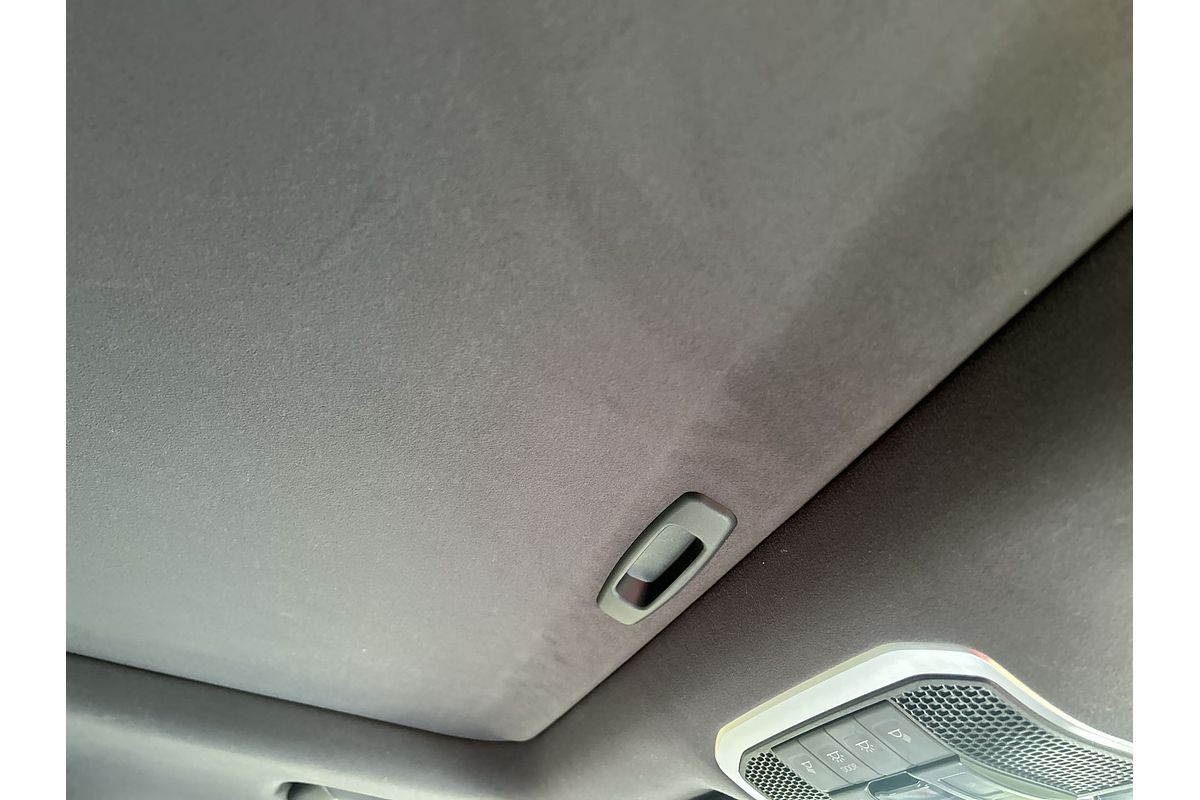 2022 Toyota Landcruiser Sahara FJA300R