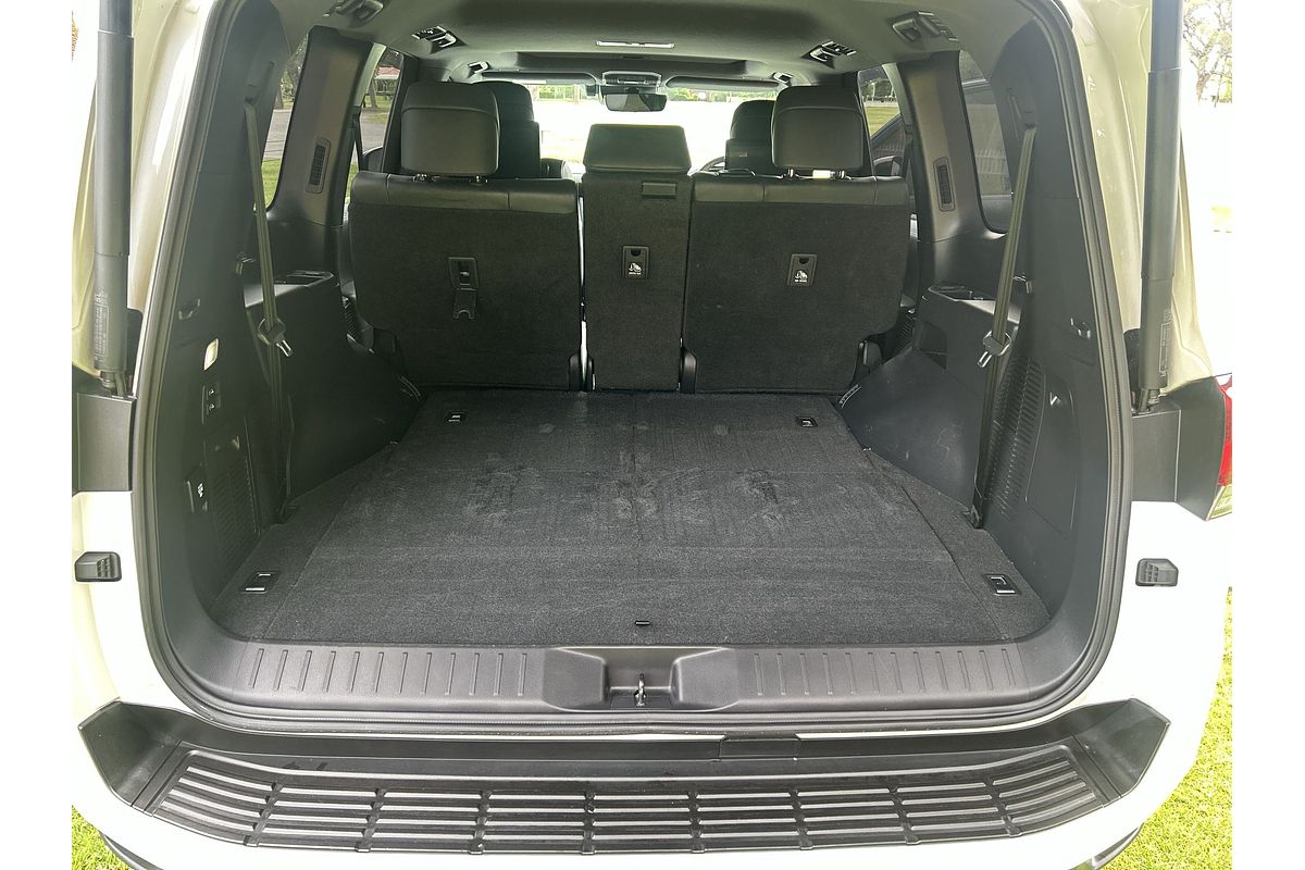 2022 Toyota Landcruiser Sahara FJA300R