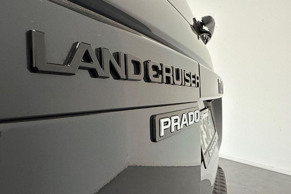 2025 Toyota Landcruiser Prado Altitude GDJ251R