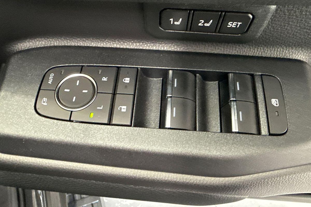 2025 Toyota Landcruiser Prado Altitude GDJ251R