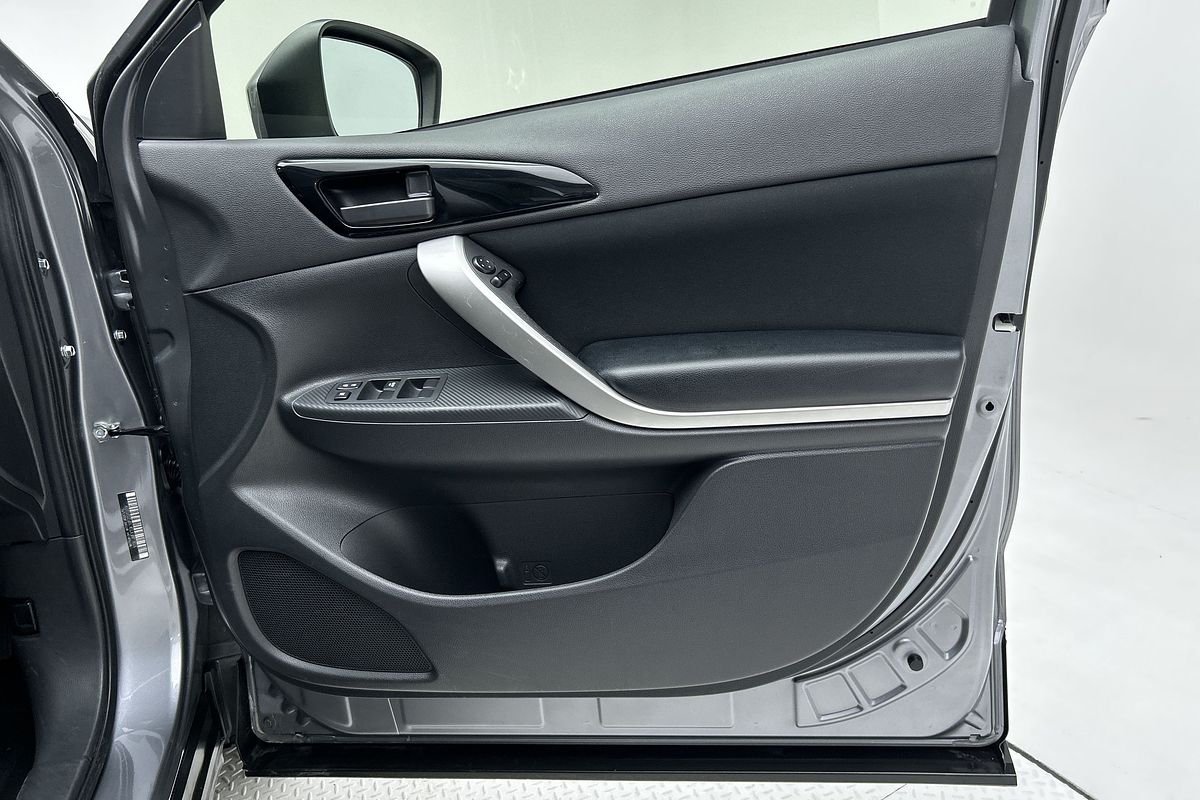 2023 Mitsubishi Eclipse Cross ES YB