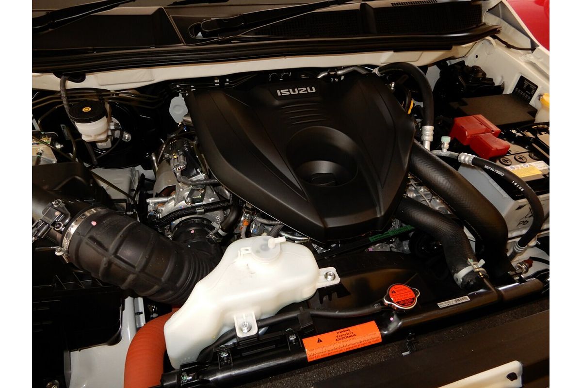 2025 Isuzu D-MAX X-TERRAIN 4X4