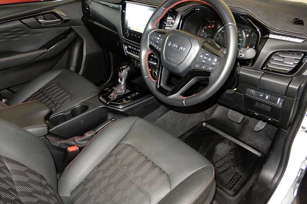 2025 Isuzu D-MAX X-TERRAIN 4X4
