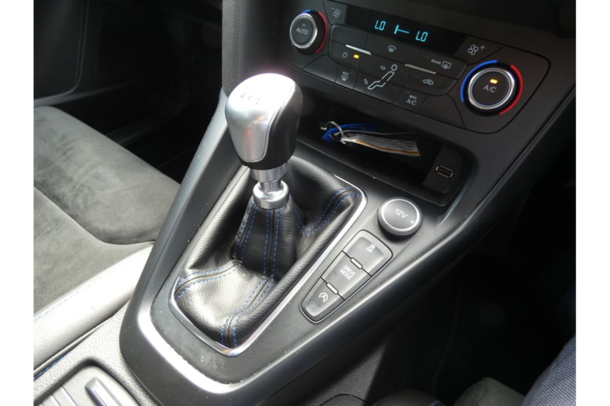 2017 Ford Focus RS LZ