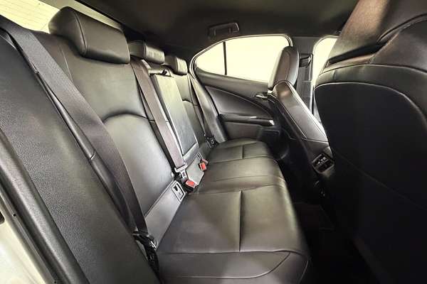 2020 Lexus UX UX200 Luxury MZAA10R