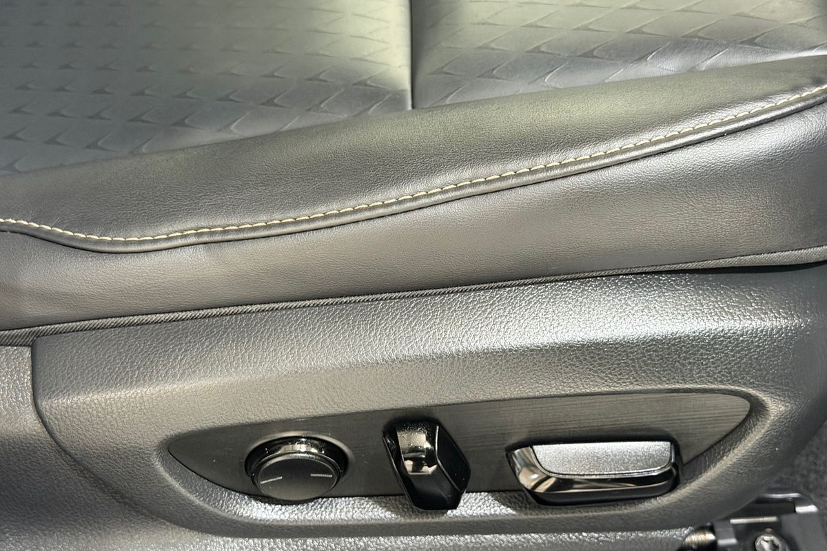 2020 Lexus UX UX200 Luxury MZAA10R