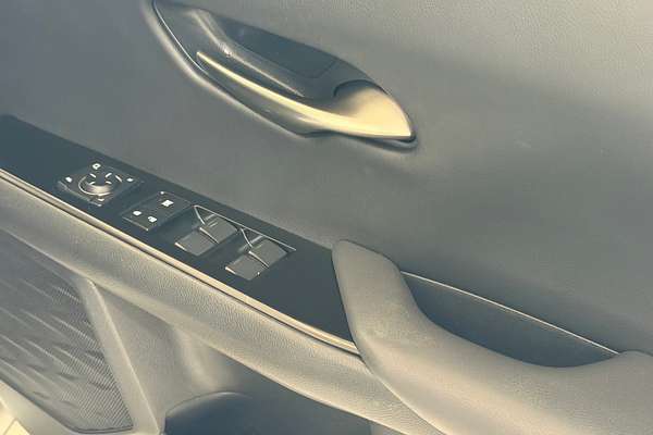 2020 Lexus UX UX200 Luxury MZAA10R