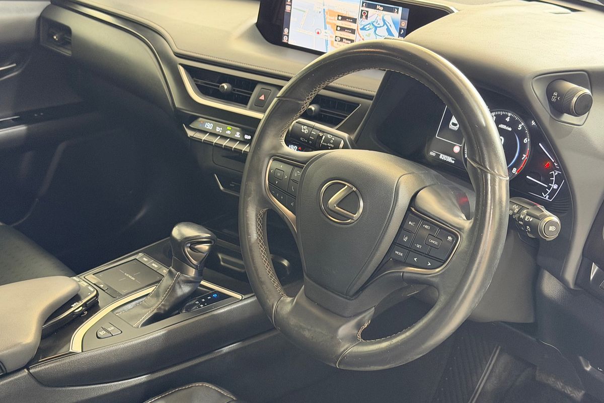 2020 Lexus UX UX200 Luxury MZAA10R