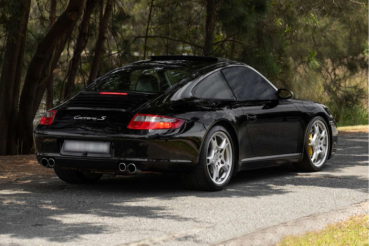 2004 Porsche 911 Carrera S 997