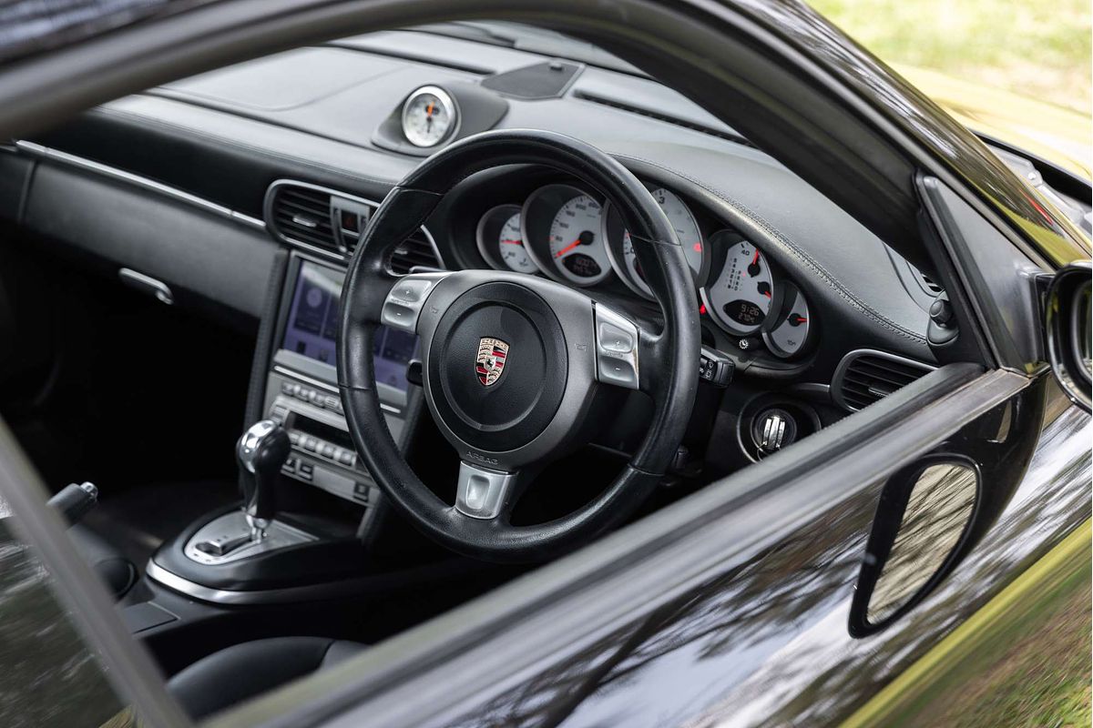 2004 Porsche 911 Carrera S 997