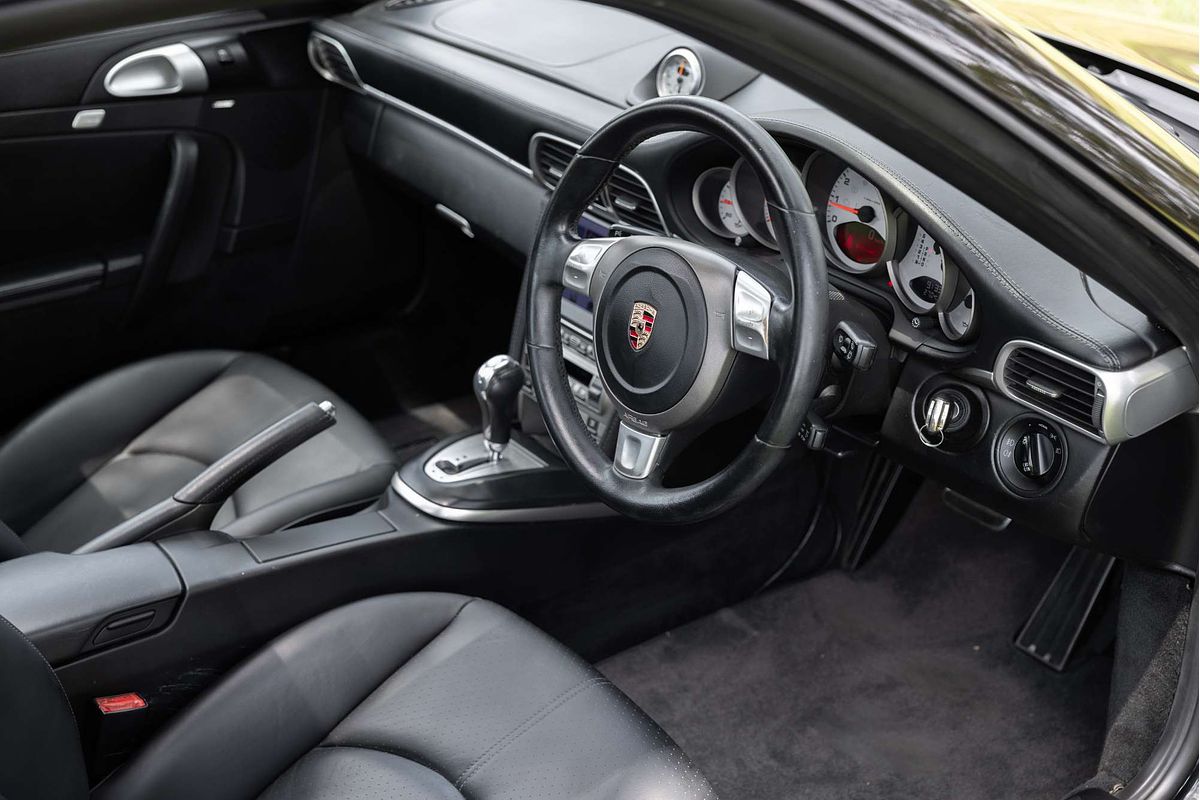 2004 Porsche 911 Carrera S 997