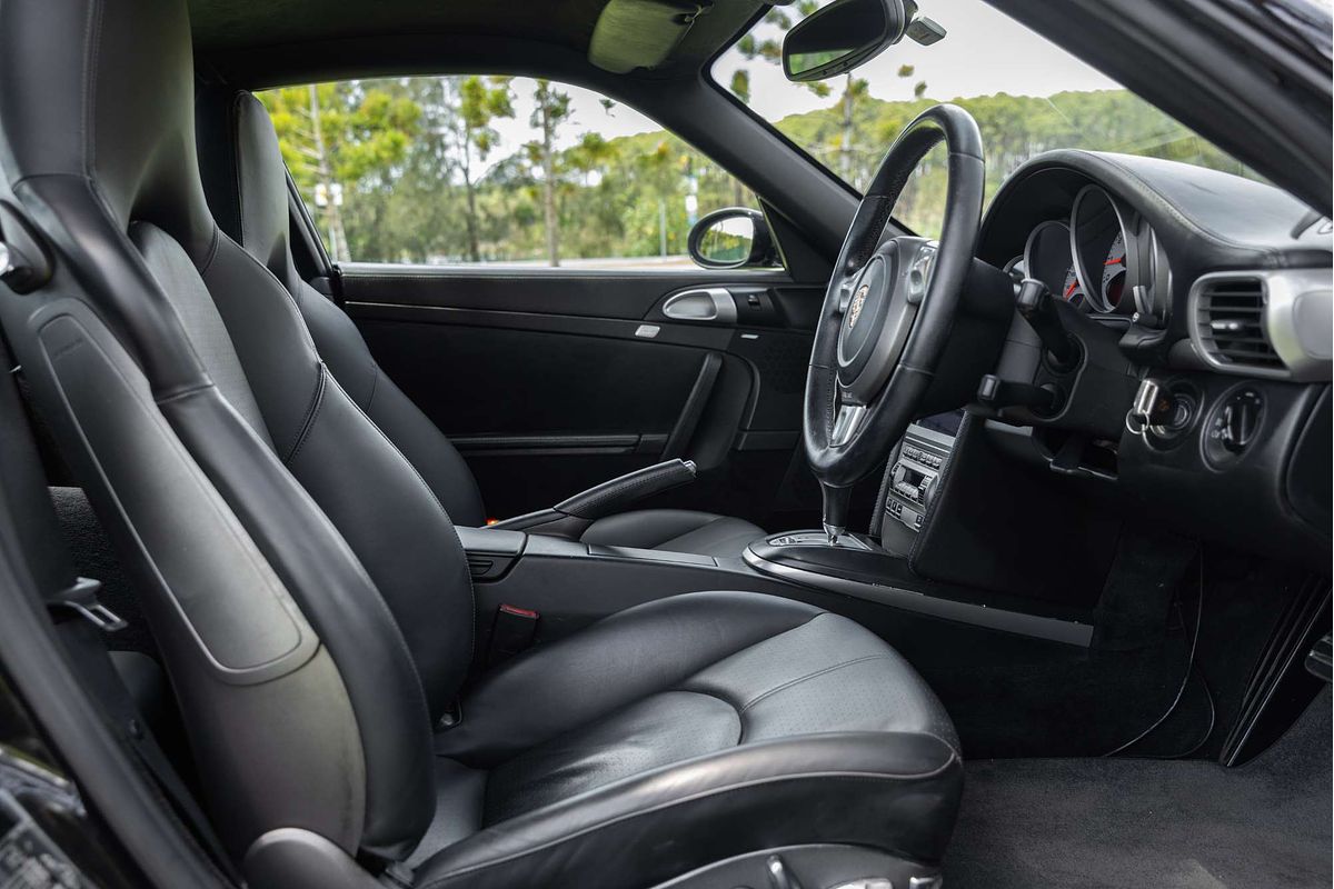 2004 Porsche 911 Carrera S 997