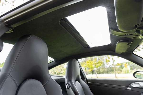 2004 Porsche 911 Carrera S 997