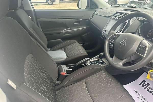 2023 Mitsubishi ASX ES XD