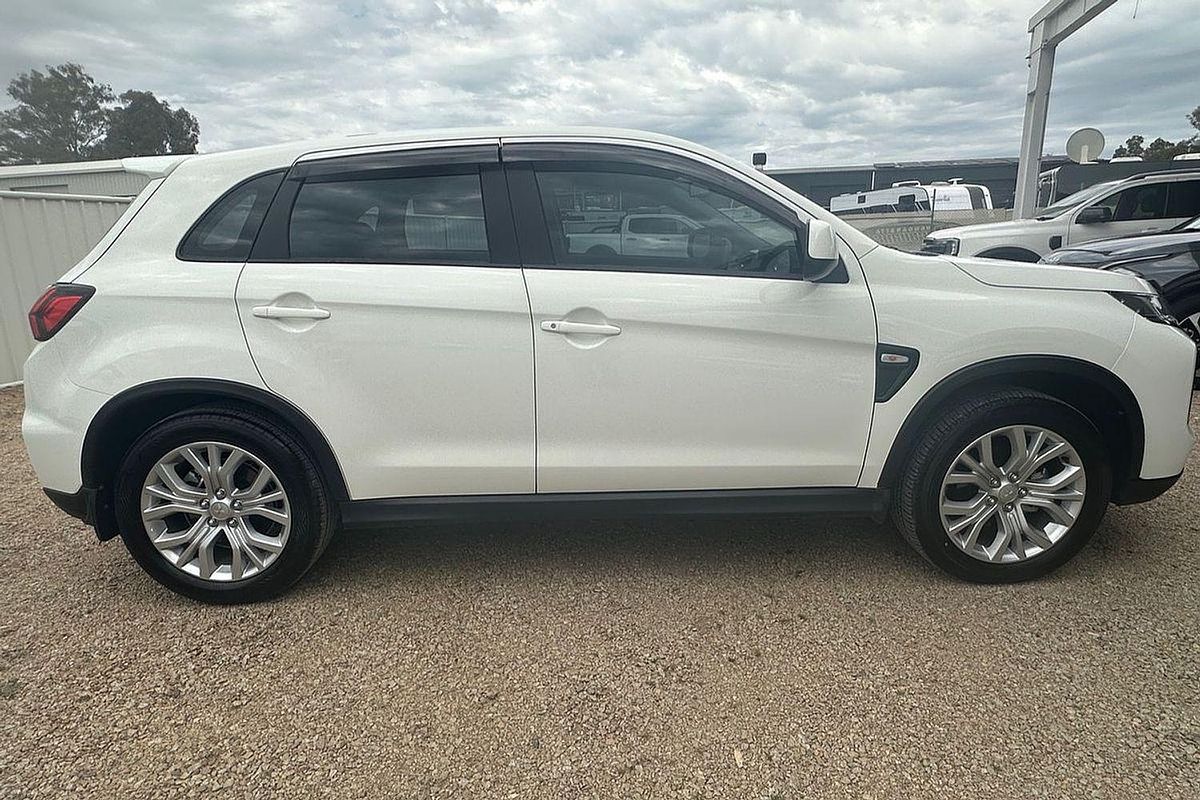 2023 Mitsubishi ASX ES XD