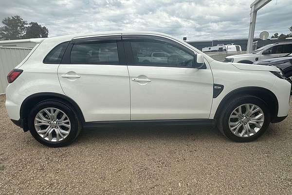 2023 Mitsubishi ASX ES XD