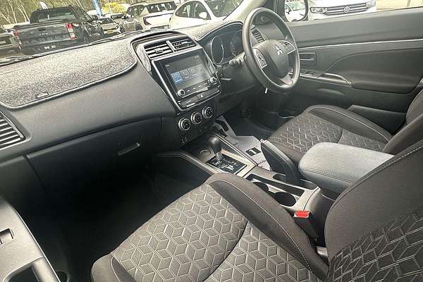 2023 Mitsubishi ASX ES XD