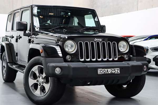 2017 Jeep Wrangler Unlimited Overland JK