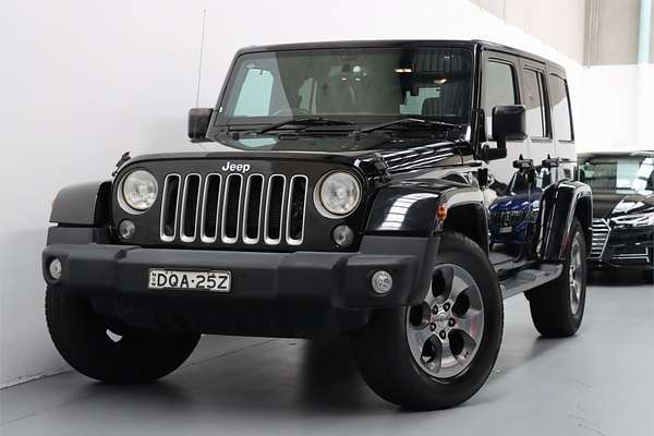 2017 Jeep Wrangler Unlimited Overland JK