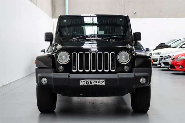 2017 Jeep Wrangler Unlimited Overland JK