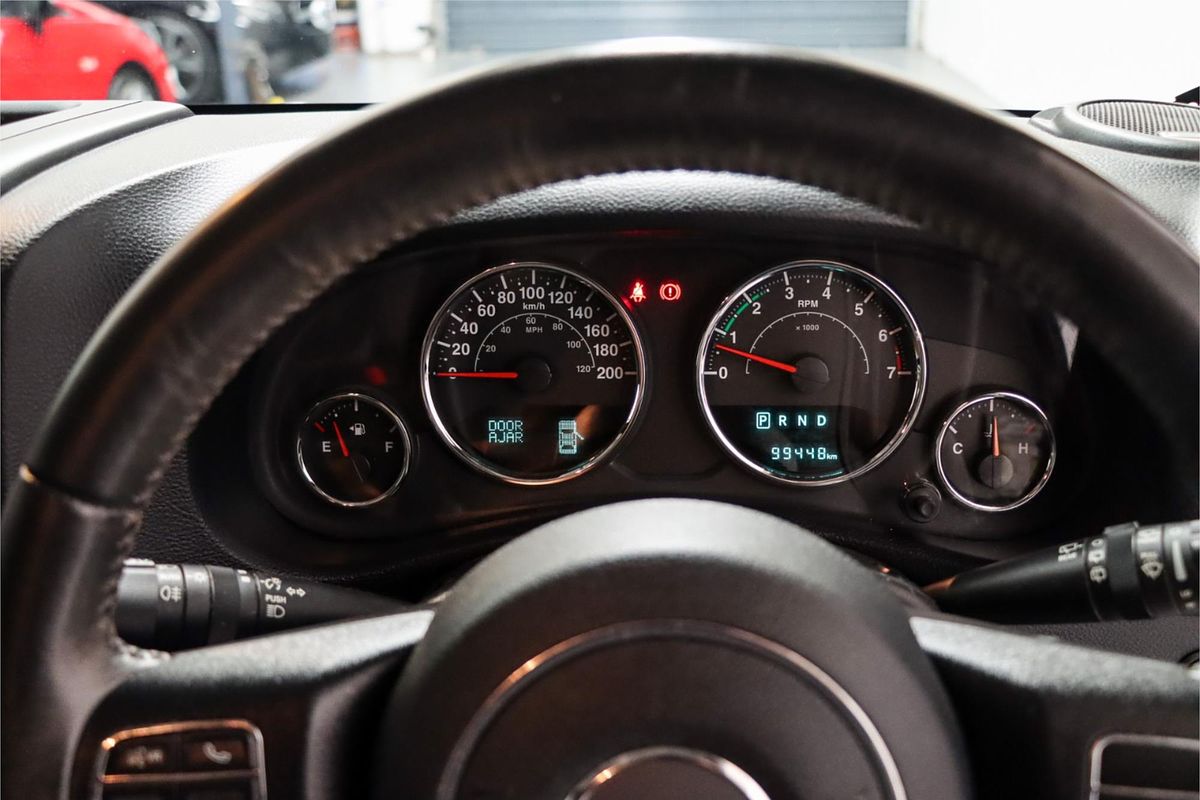 2017 Jeep Wrangler Unlimited Overland JK