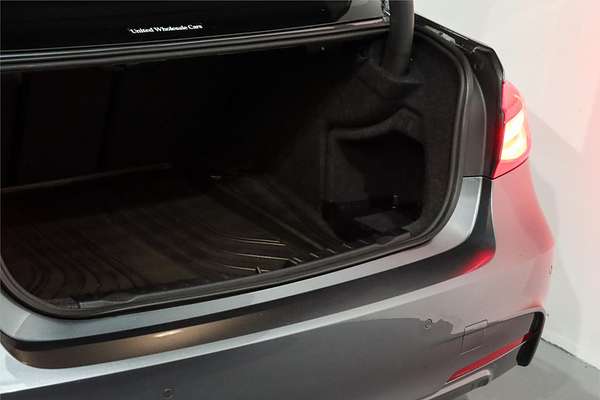 2018 BMW 3 Series 330i M Sport F30 LCI