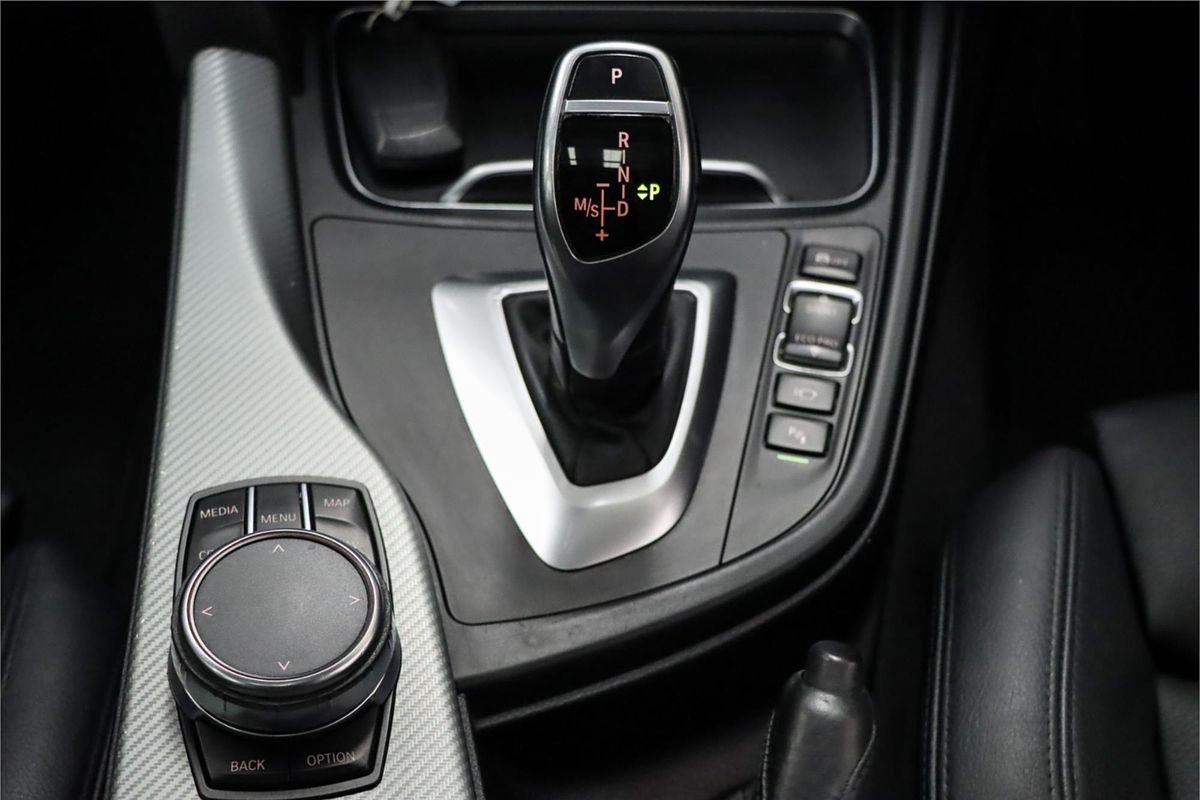 2018 BMW 3 Series 330i M Sport F30 LCI