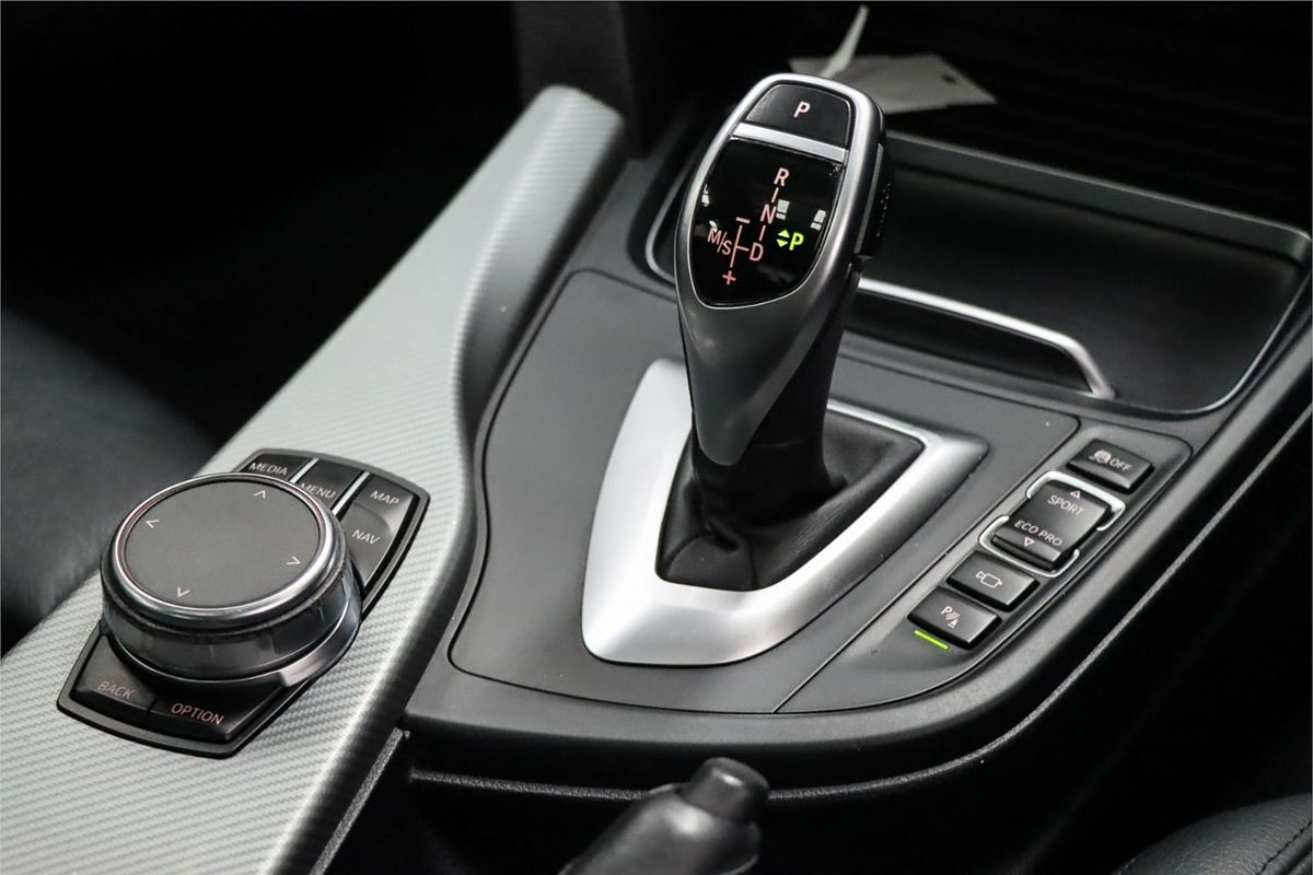 2018 BMW 3 Series 330i M Sport F30 LCI