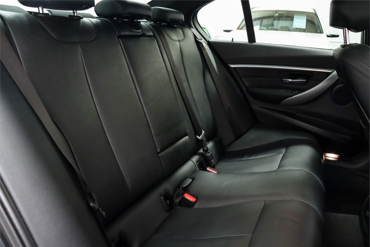 2018 BMW 3 Series 330i M Sport F30 LCI