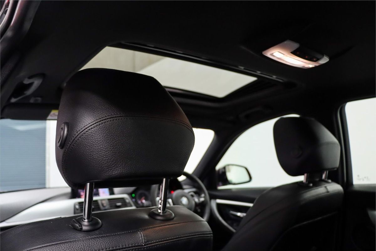 2018 BMW 3 Series 330i M Sport F30 LCI